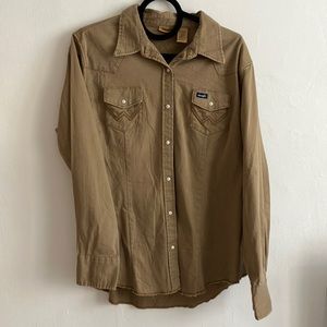 Vintage Wrangler Western Cowgirl Style Brown Button Down with White Buttons